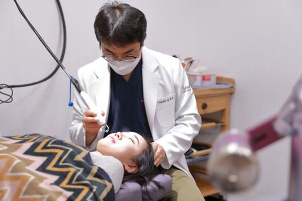Our experienced directors, each with over 10 years of experience, provide safe and reliable care.